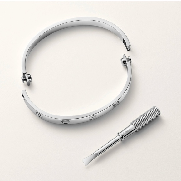 Cartier Other - Cartier LOVE Bangle Bracelet Classic Edition Size 21 Unisex GUARANTEED AUTHENTIC
